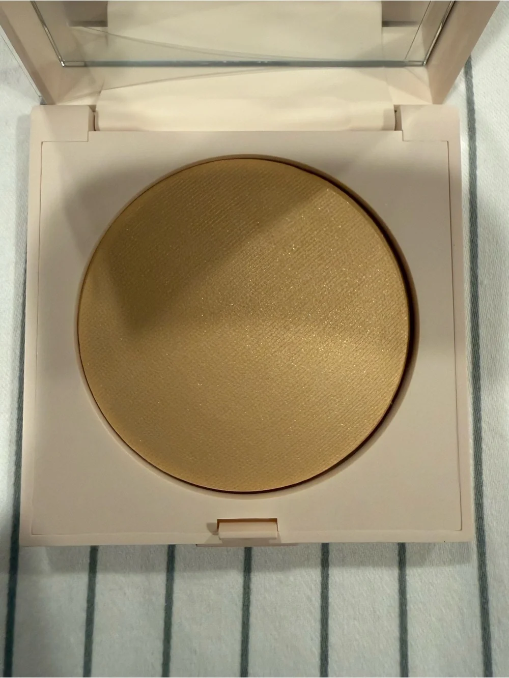 Laura Mercier Real Flawless Luminous Perfecting Pressed Powder Net WT 0.24 oz